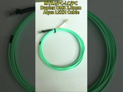 SC - SC 多モード光ファイバーパッチコード デュプレックス 赤/黒 ブーツ OM4 50/125