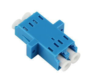 プラスチックの単一モード繊維のアダプター、FTTHのための青いLC繊維のアダプター