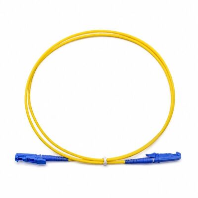 購入 SC/APCコネクタ付きFTTHドロップケーブルアセンブリフラットトーナブルファイバーパッチコード、Corning Huawei互換プリコネクタ付き online manufacture