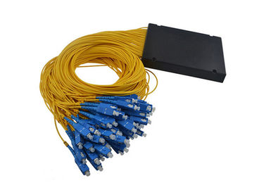購入 1x64 ABSはSCのコネクターが付いている64 PLCの繊維光学のディバイダーのタイプPLC 1を囲みます online manufacture
