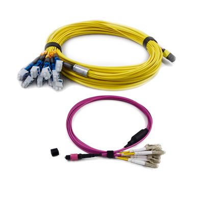 3.0mm G657A1 MPO MTP 光ファイバーパッチコード 低挿入損失 ≤0.35dB,データセンター用 APC≥65dB